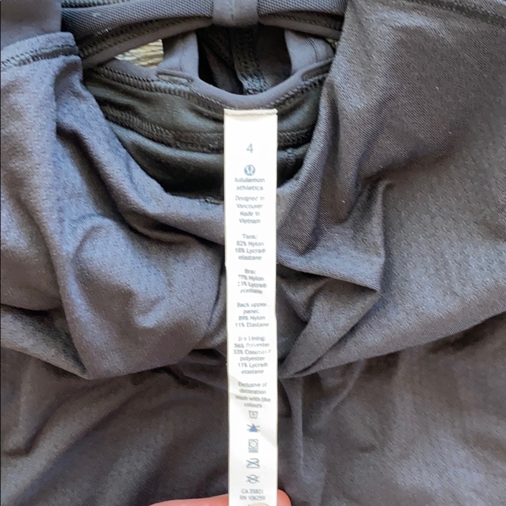 Lululemon Nouveau Limits Tank w. Bra - Picture 5 of 6